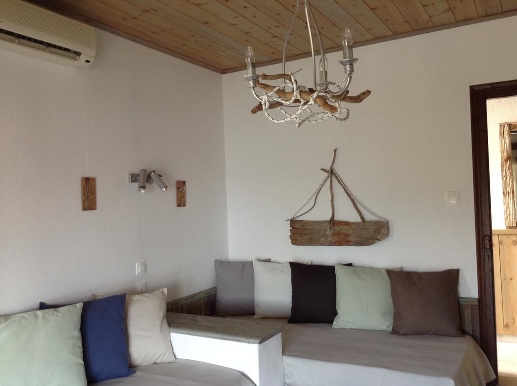 Dimitra Apartments ミリナ エクステリア 写真