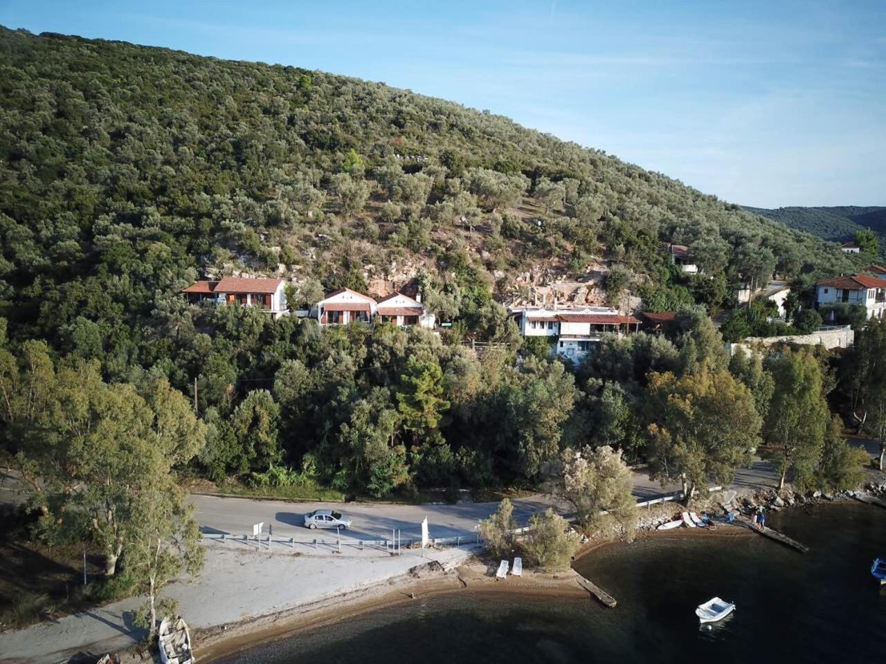Dimitra Apartments ミリナ エクステリア 写真
